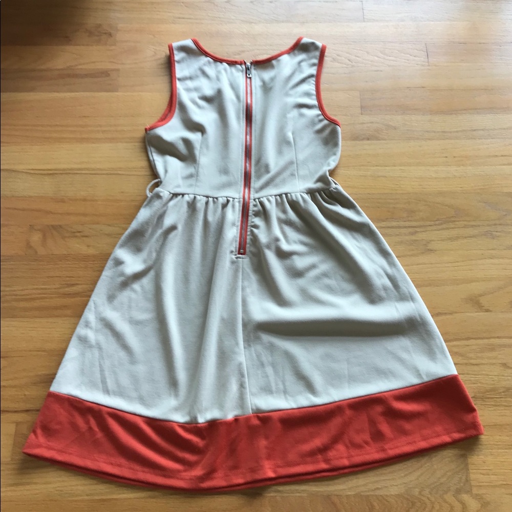 Paperdoll Fall Dress - Picture 8 of 8